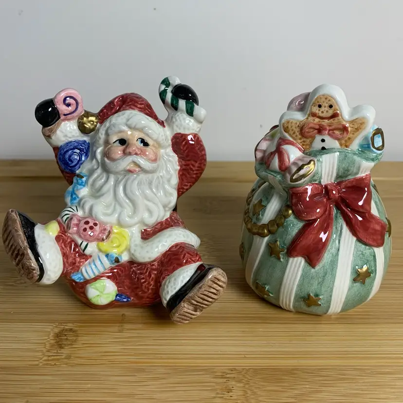 Fitz & Floyd Christmas Santa Bag Sugar Plum Salt & Pepper Shakers 1996 Vintage