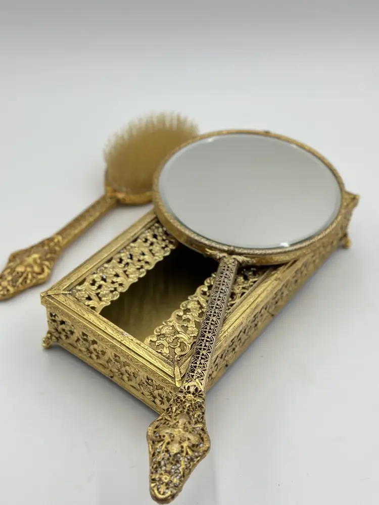 Ormolu Vanity Set