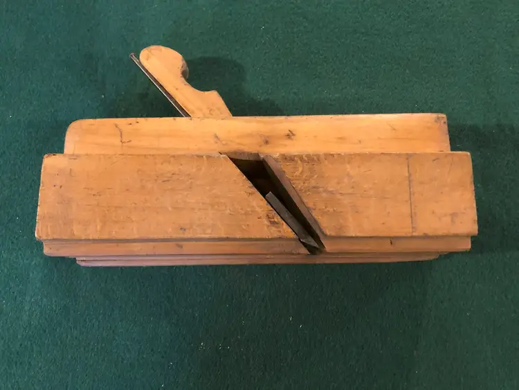 Unmarked Complex Molding Plane