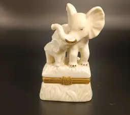 Lenox Treasures Tender Hearts Elephant with Baby Porcelain Trinket Box