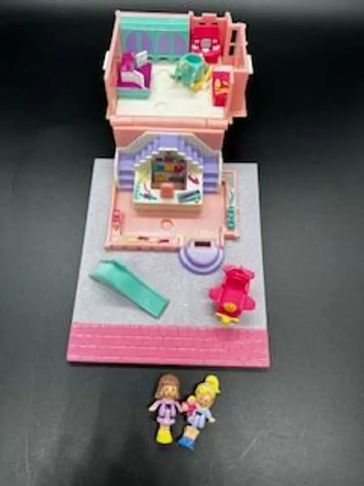 Polly Pocket Pollyville Toy Shop, Complete