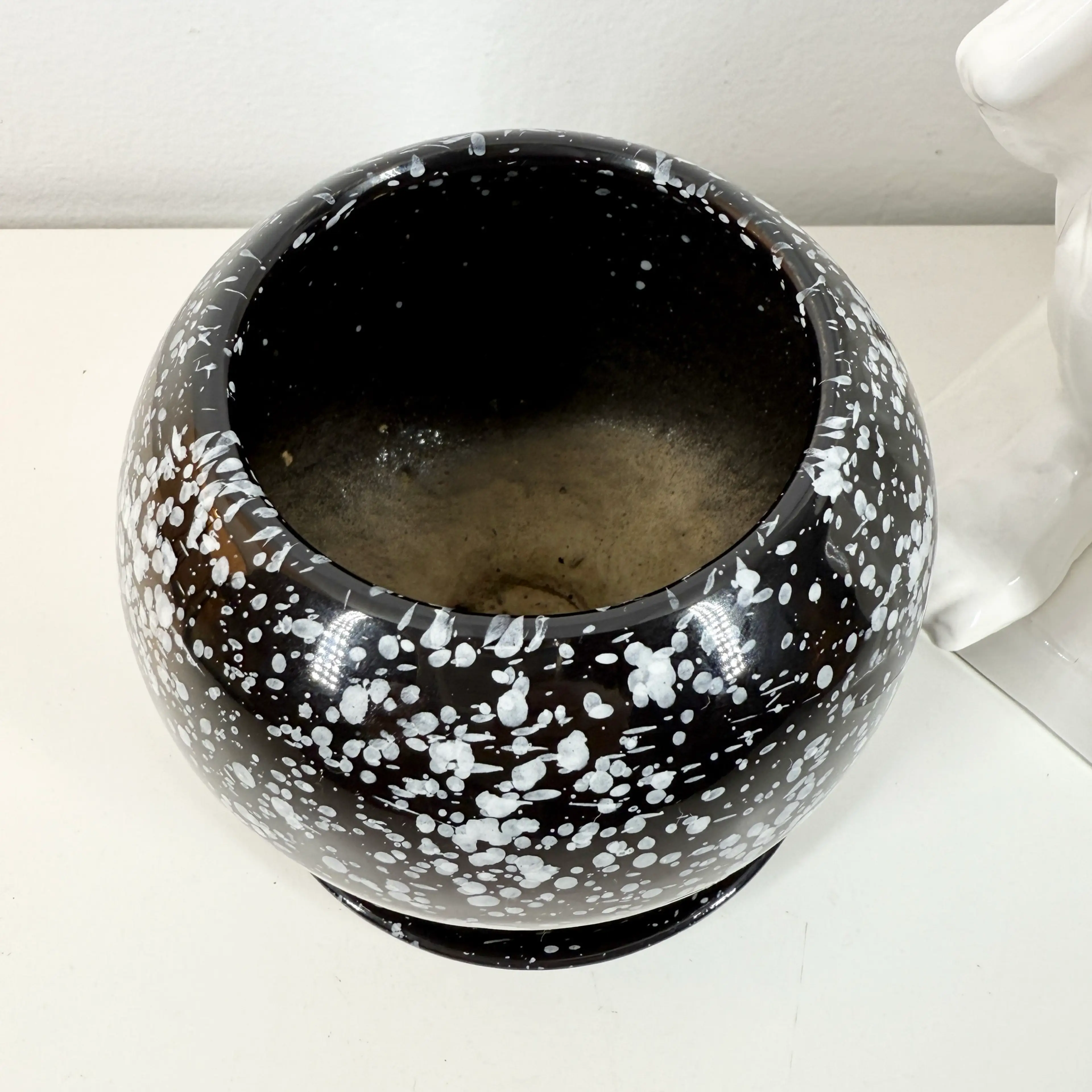 Image 3 of 8