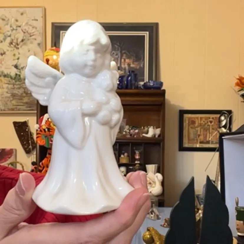 Angel Bell glossy white