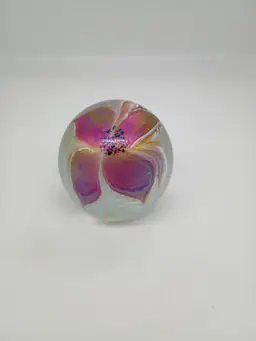 Eric Pedar Brakken Signed Seattle Glasshouse Studio Flower Iridescent Paperweight 3.5"