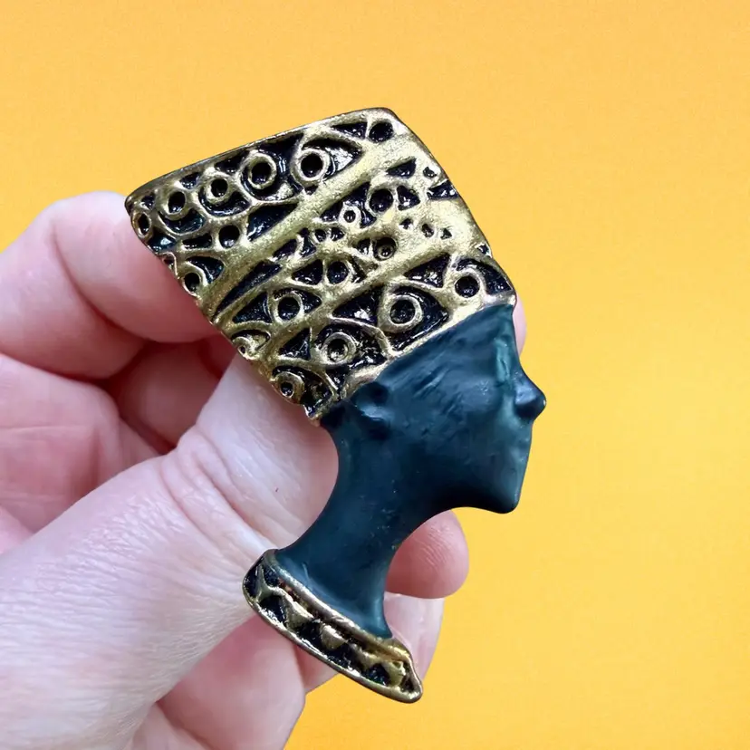 Vintage Egyptian Revival Nefertiti Bust Metal Brooch Pin, Gold Tone Black Enamel