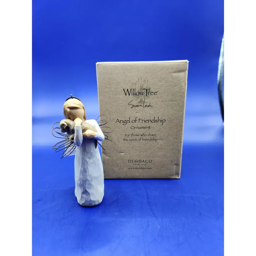 Willow Tree Angel Of Friendship Ornament 2013 - Susan Lordi