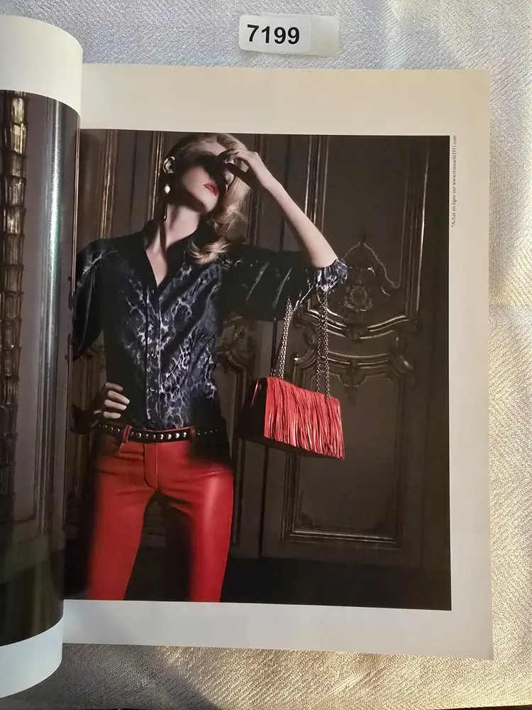 Paris Vogue October 2009 #901 Kate Moss Claudia Eva (A7199)