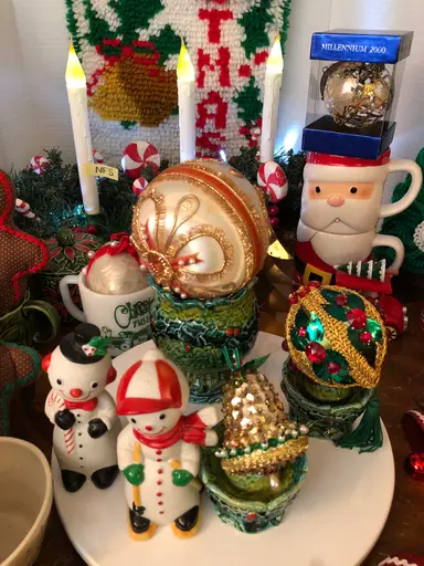 Everything Is $8 - Xmas Bundles too