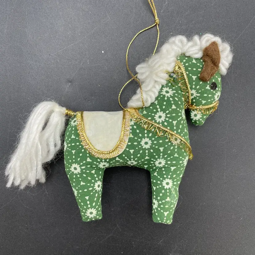Russ Berrie Co Green White Snowflake Fabric Horse Hanging Christmas Ornament VTG