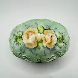 Vintage 1985 Hand Painted Floral Flowers Trinket Dresser Box, Signed by Artist Leanda