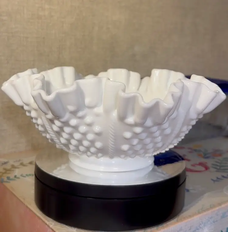 #03 ~ 8” Maybe Fenton Milk Glass Hobnail Ruffled And Crimped Bowl ~ No Damage