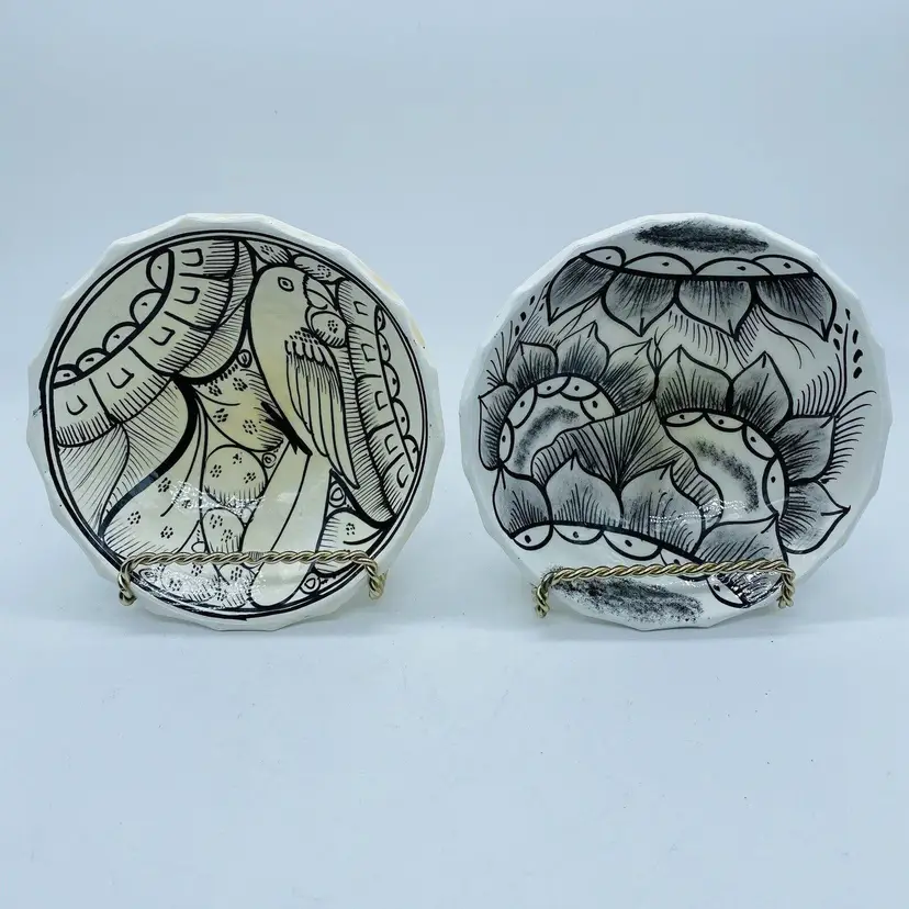 #3013 Two Bowls Mexican Hand Painted Folk Art Pottery Bowl White Black Parrot Signed