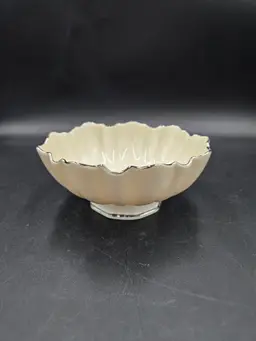 #TR12 Lenox Ivory with Silver Tone Rim Scalloped Bowl