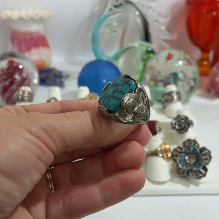 Southwestern Style Longhorn Turquoise Silvertone Ring