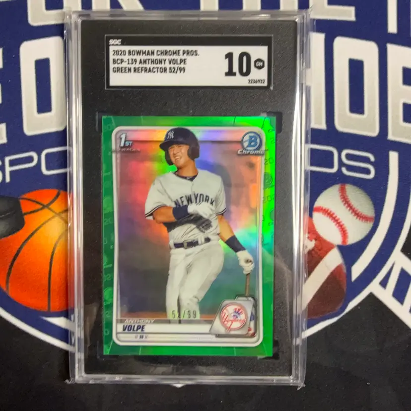 2020 Bowman Chrome 1st Anthony Volpe Green Refractor /99 SGC 10