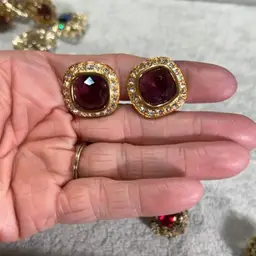 #58 - Vintage Signed Jewelry Just In Time For Holidays!!! Item As Seen