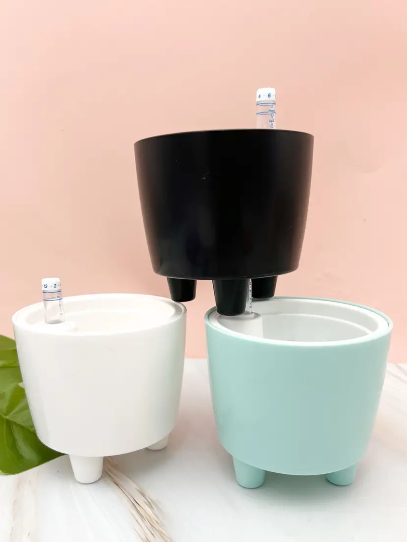 3" Self-Watering Moo Pot