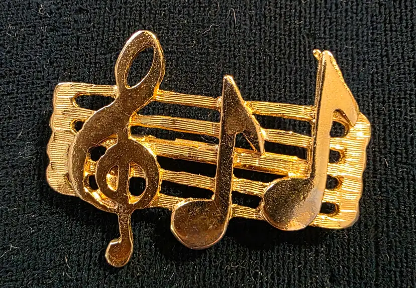 Music Bar Brooch