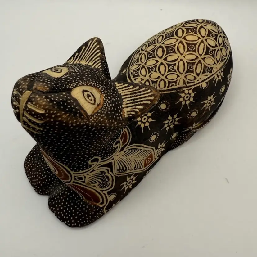 Indonesia Folk Art Wooden Cat Figure