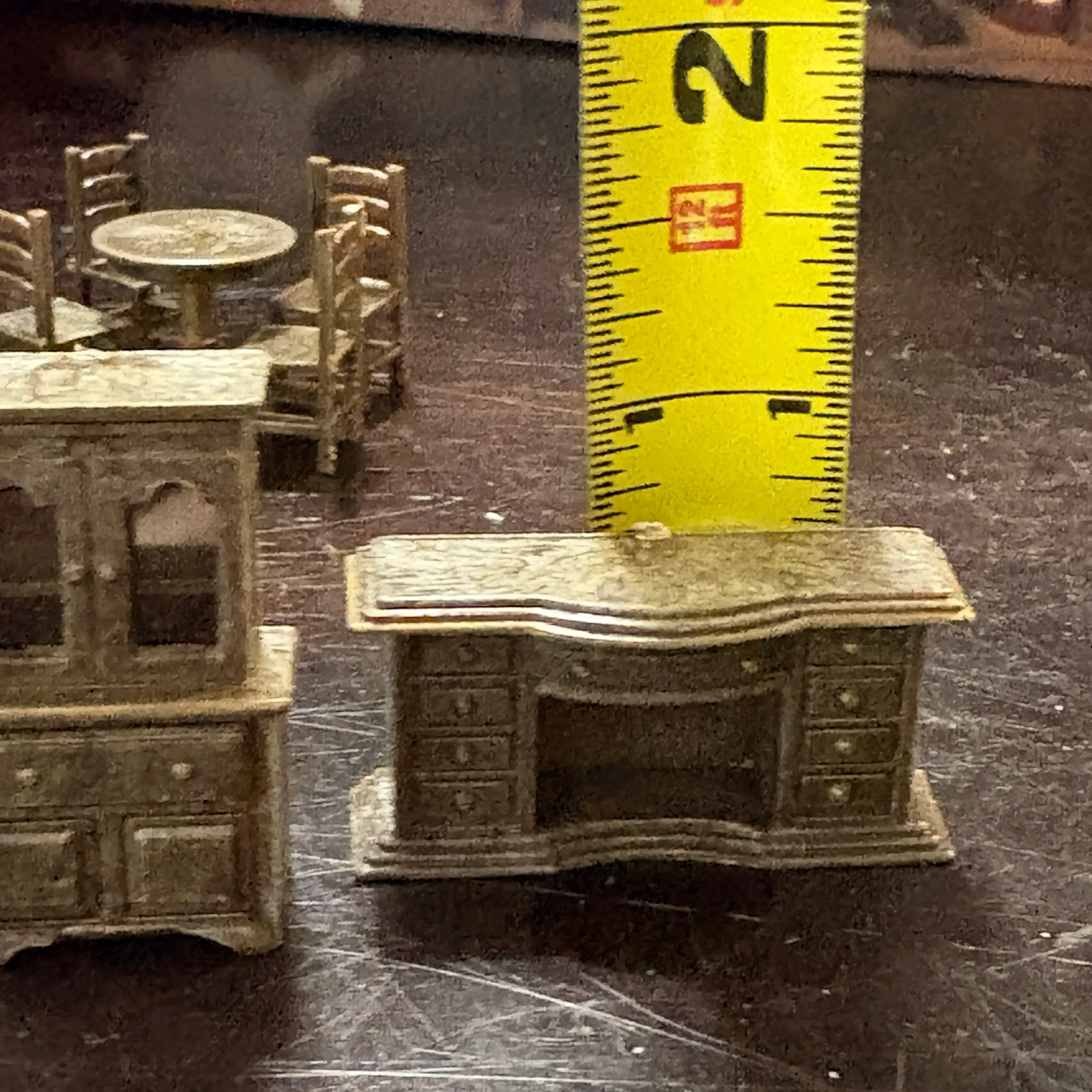 Image 4 of 6