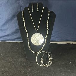 #44 - Jewelry Lot