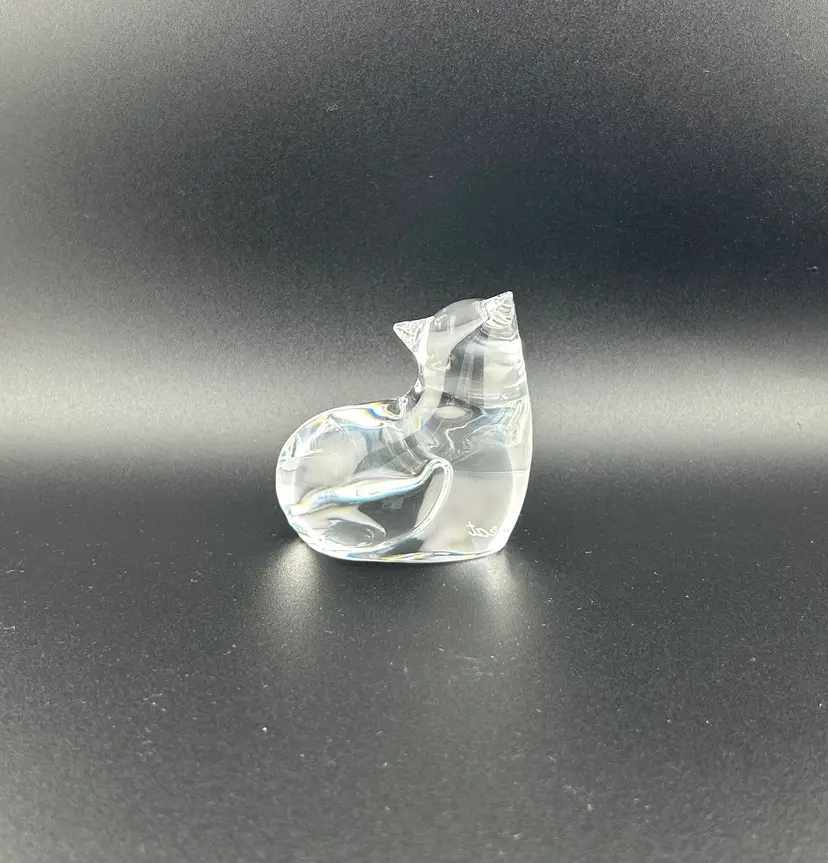 Vintage Baccarat Lead Crystal Cat Paperweight 2.5”x 1.5”x 2.75”