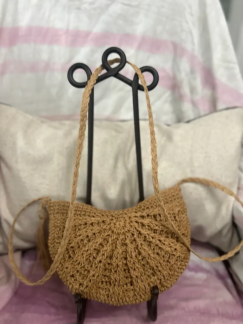 Straw Purse W Tassel