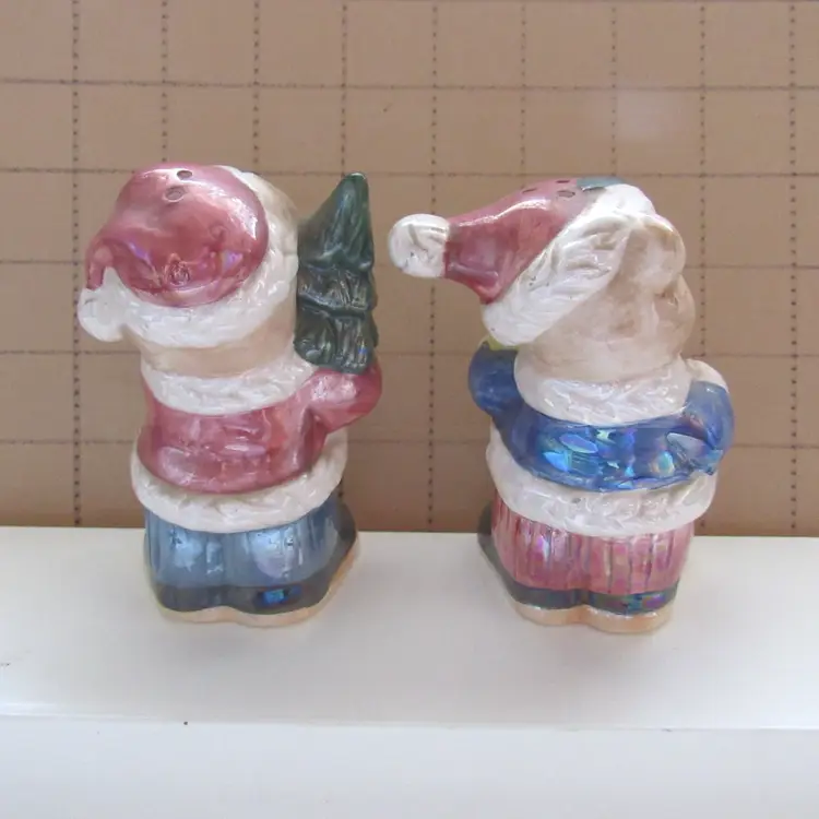 Christmas Bears Salt and Pepper Shaker Set