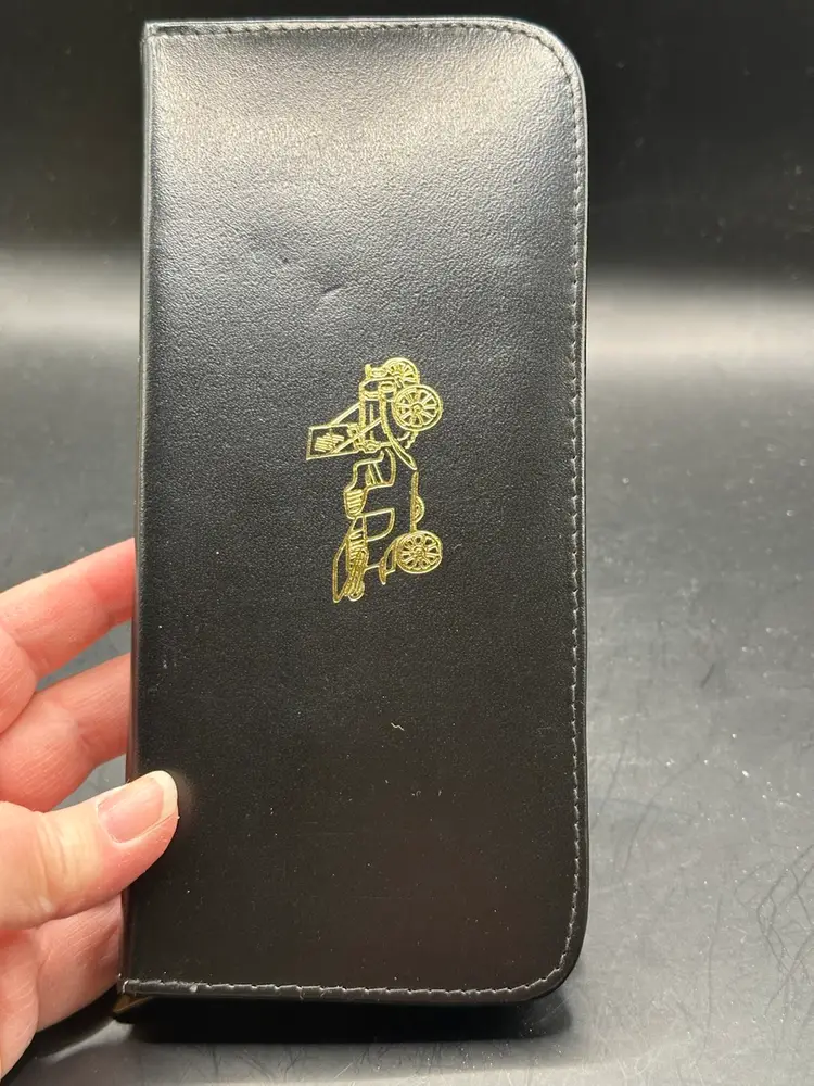 vintage manicure 8 piece pedicure kit leather Made in Austria