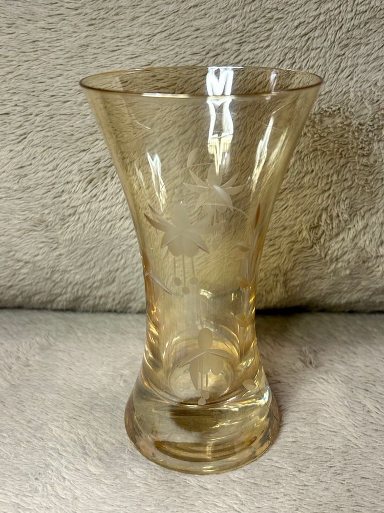Royal Albert Amber Lustre Glass Cirags Rose Bouquet Vase Etched Glass 5.5"