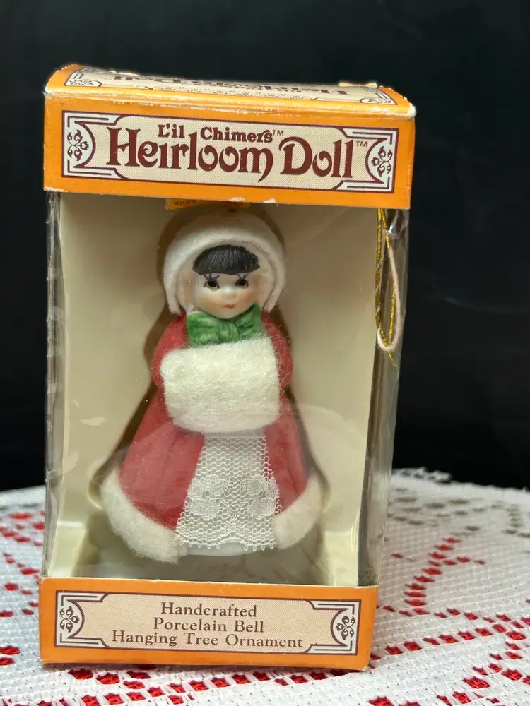 NOS Vintage L’il Chimes Heirloom Doll By Jasco In Original Box