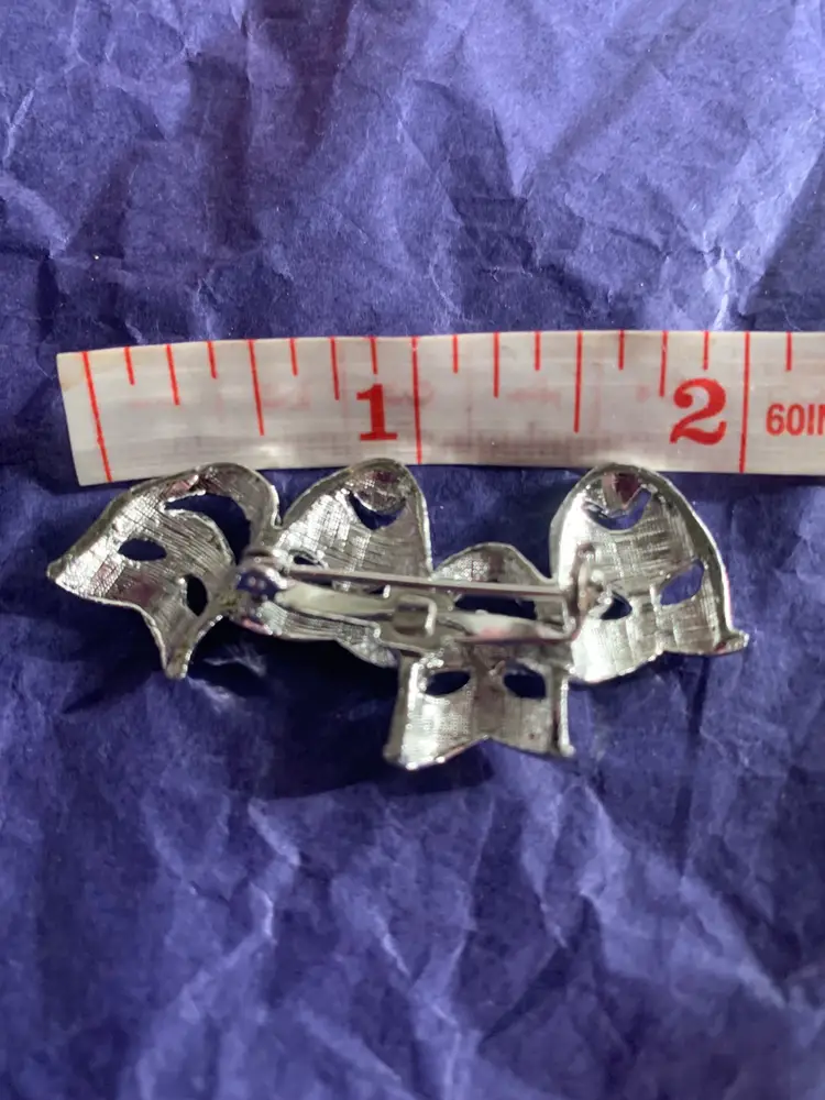 Vintage Harlequin Face Mask Brooch Comedy Tragedy Drama Mime Clown Retro Silver Tone Pin 