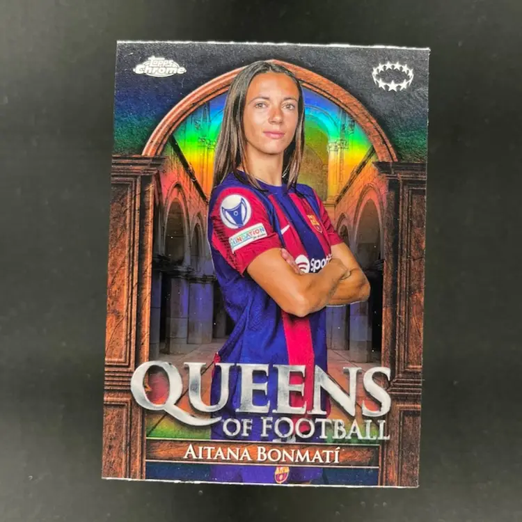 Aitana Bonmati 2023/24 Topps Chrome UEFA Women Queens Of Football Soccer Card