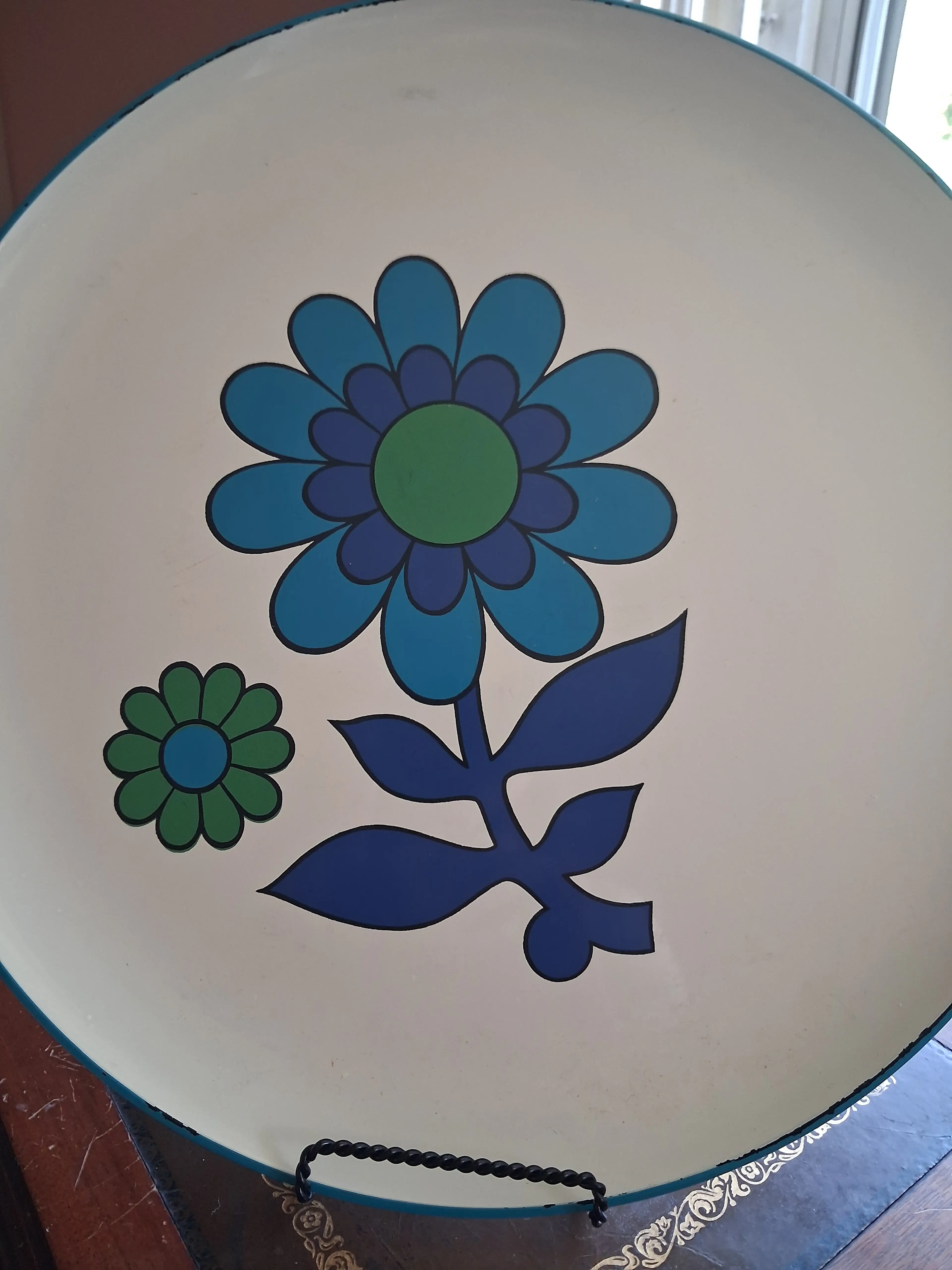 Image 2 of 4