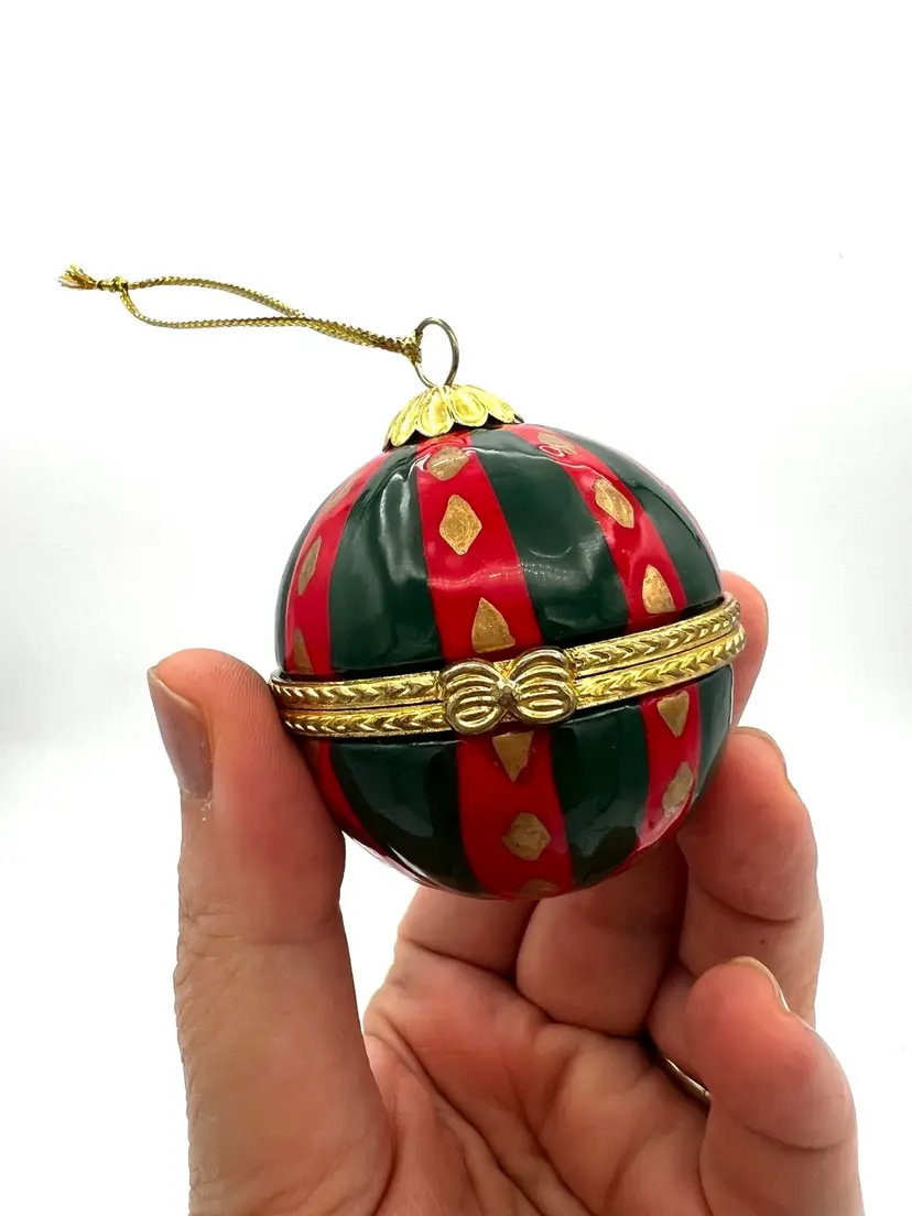 Christmas Ornament Ball Trinket Box