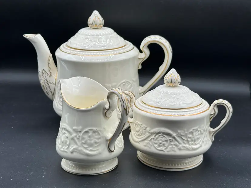 Wedgwood of Etruria Gold Trim Patrician Teapot, Cream & Sugar 1930s Made in England