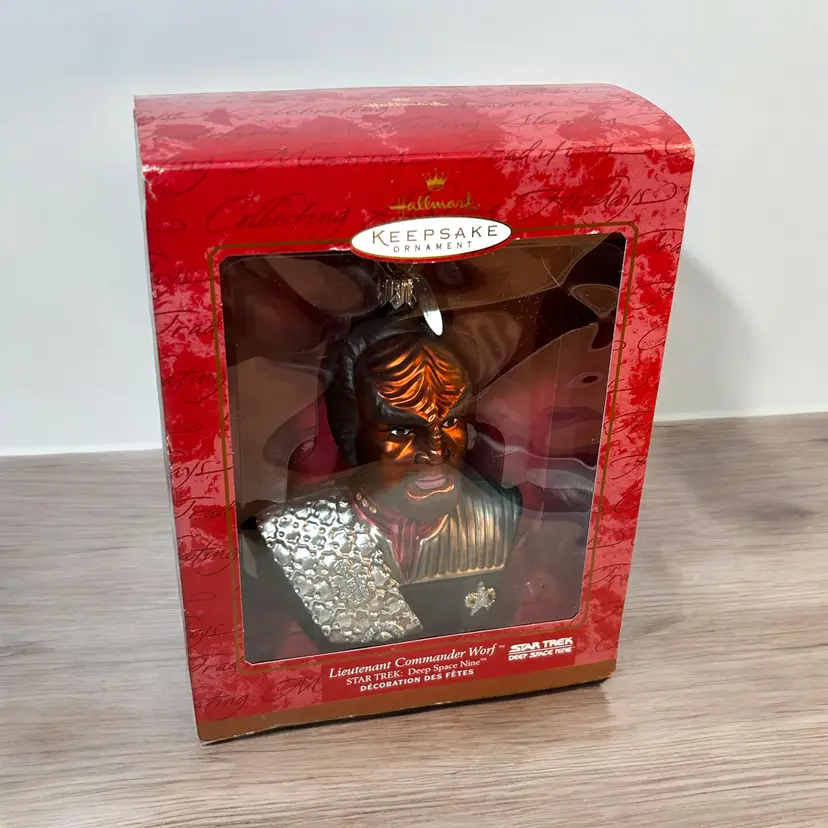 Hallmark Keepsake Ornament Lieutenant Commander Worf Star Trek Deep Space Nine