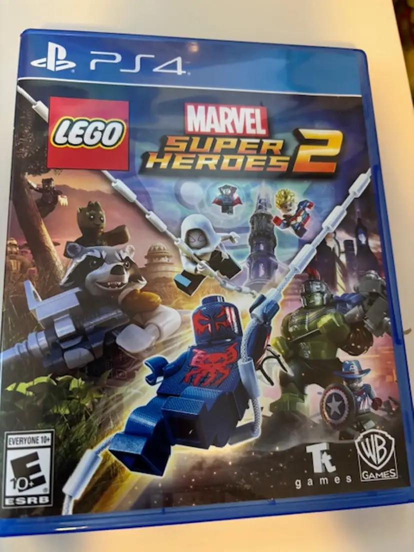 PlayStation 4: Lego Marvel Superheroes 2: Complete in Case - Pre-Owned