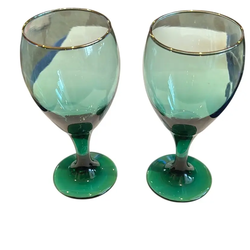 Set Of 2 Vintage Libbey Juniper Teardrop Green Goblet Glasses