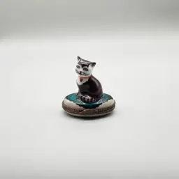 Limoges France Kitty Cat Hinged Trinket Box Peint Mein