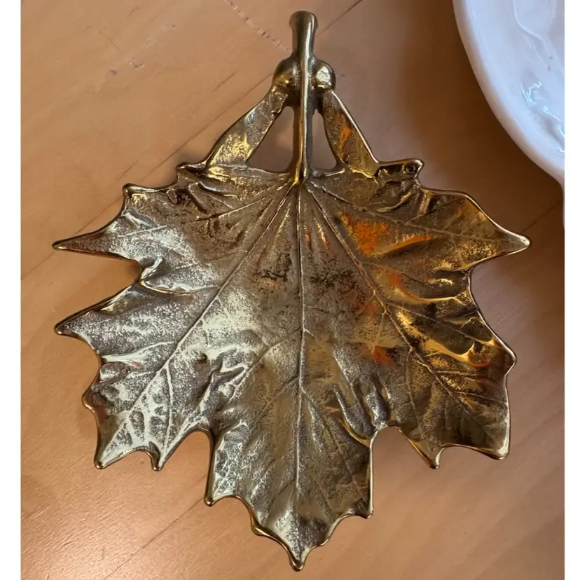 5” long 4.5” wide, vintage 1950s brass maple leaf trinket dish manufactured by Virginia Metalcrafters