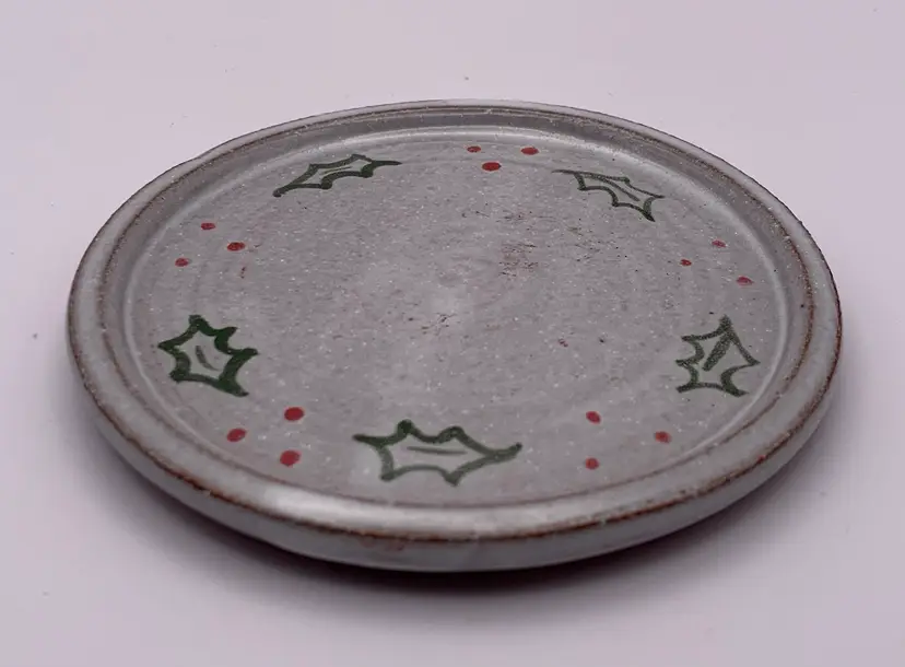JB Calhoun Traditions Christmas Studio Pottery, NC Candle Plate Spoon Rest or Coaster Holly Design Signed 4.75”