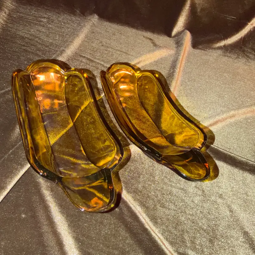 Indiana Glass Banana Split Boats Ice Cream Dessert Dishes Vintage Amber Set Of 2