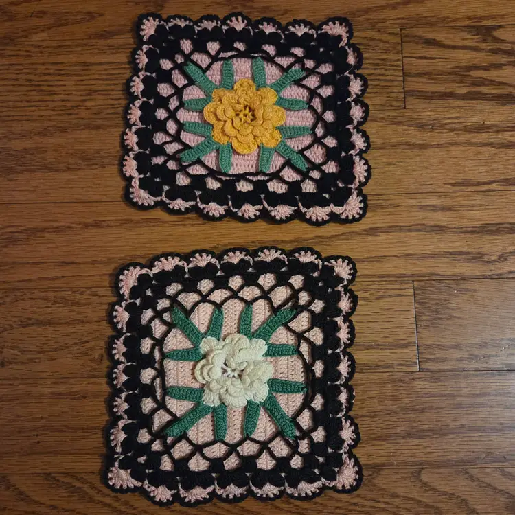 Vintage GrannyHand Chrocheted Granny Squares