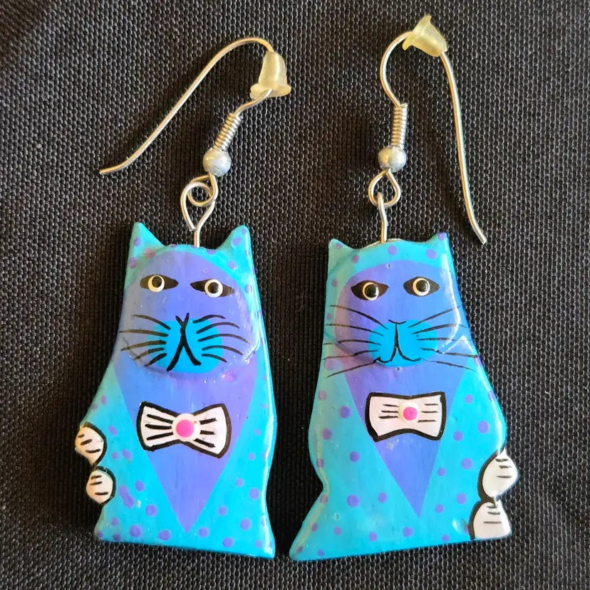 Cat Kitty Dangle Earrings Handmade Wood Blue Different Sizes Unbranded - with Condition Issues