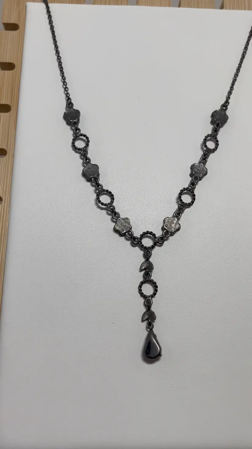007 Carnival Glass Wash And Rhinestone Necklace 23”