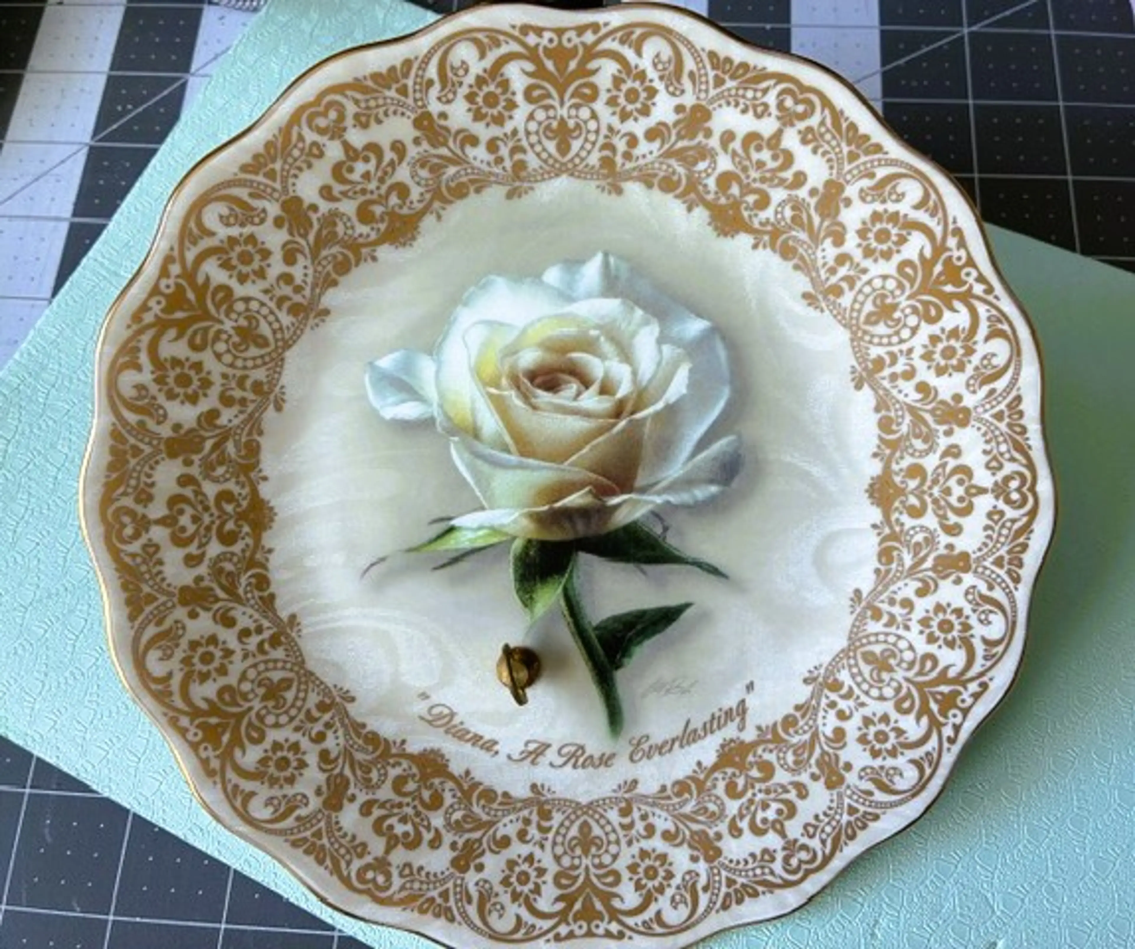 Image 3 of 3