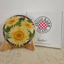 Peggy Karr 8.5/9” Sunflower Fused Art Glass Round Plate