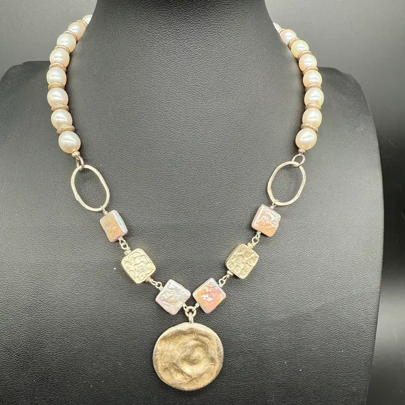 Retired J+I Jewelry Handcrafted Statement Necklace Pearl & Hammered 925 Sterling Silver Medallion And Beads 16”-18”