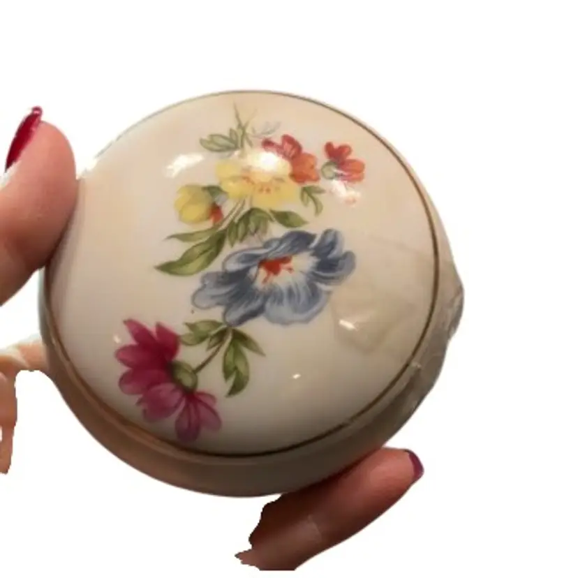 Candle In Trinket Dish